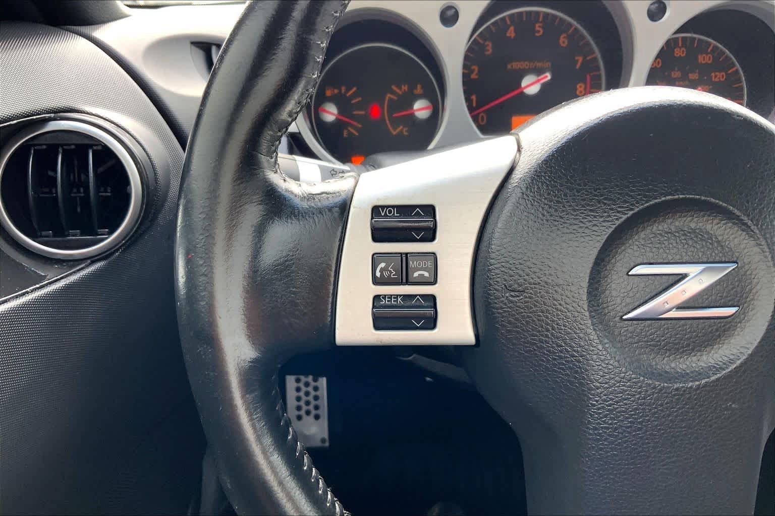 Used 2008 Nissan 350Z Touring w/ Cargo Convenience Pkg RWD image 16
