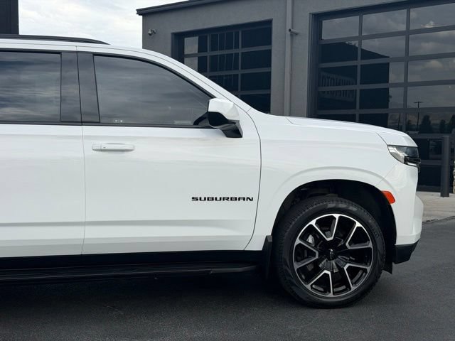 Used 2021 Chevrolet Suburban RST AWD/4WD image 5