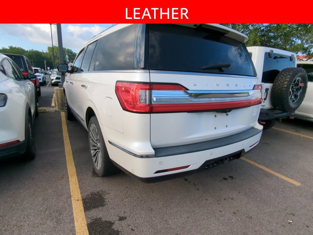 Used 2019 Lincoln Navigator Reserve AWD/4WD image 4