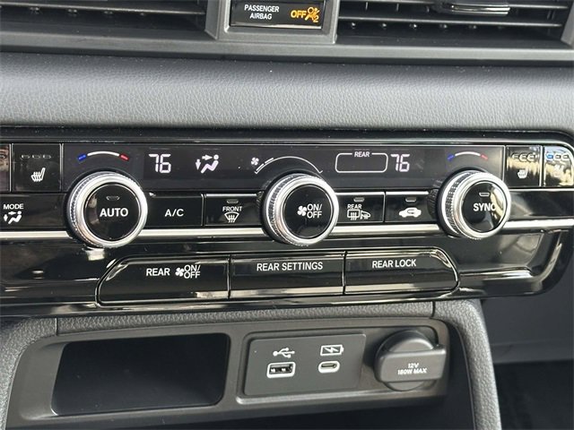 Certified 2025 Honda Pilot Elite image 18