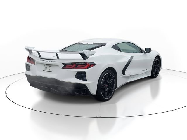 Used 2024 Chevrolet Corvette Stingray Preferred Cpe RWD image 3
