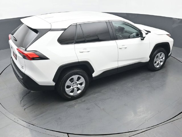 Certified 2025 Toyota RAV4 LE AWD/4WD image 38