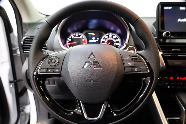 New 2025 Mitsubishi Eclipse Cross SE image 10