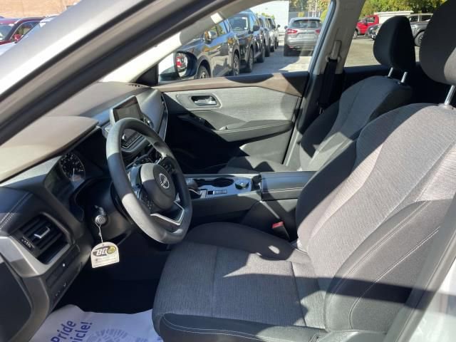 Certified 2023 Nissan Rogue SV image 14