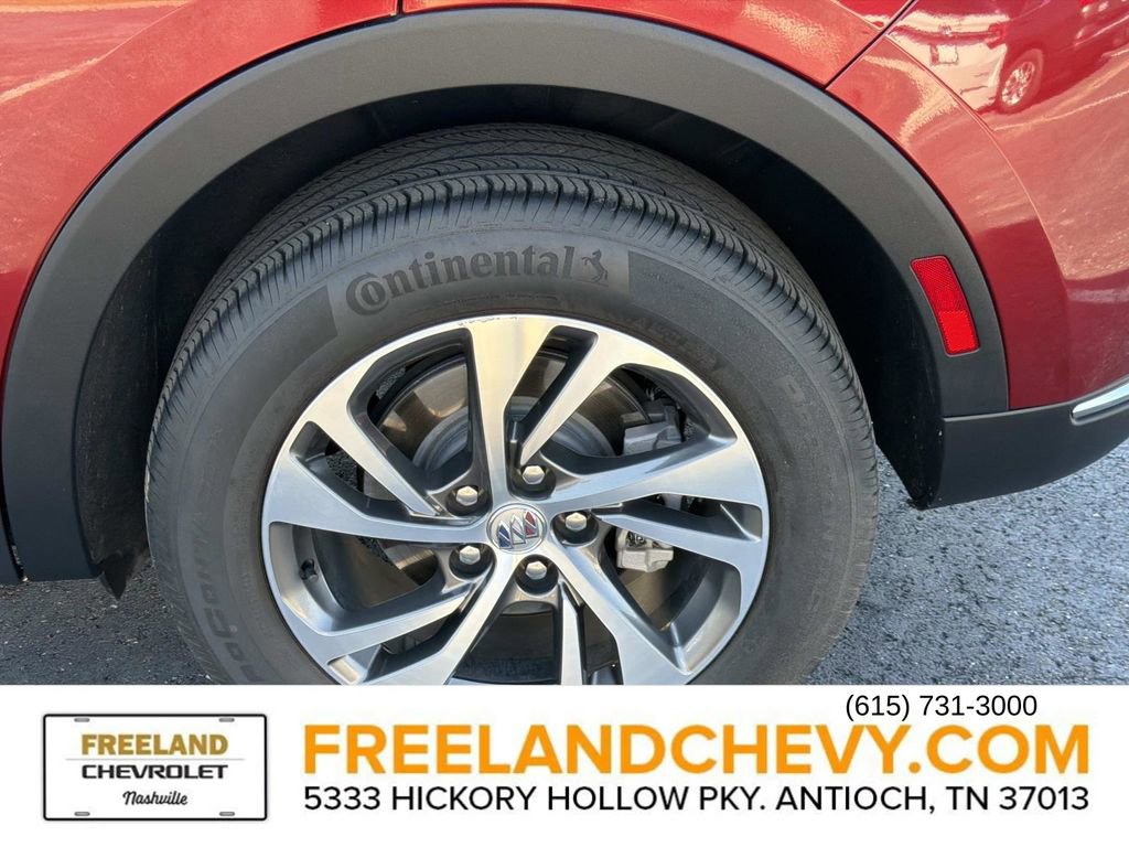 Used 2023 Buick Envision Essence image 11