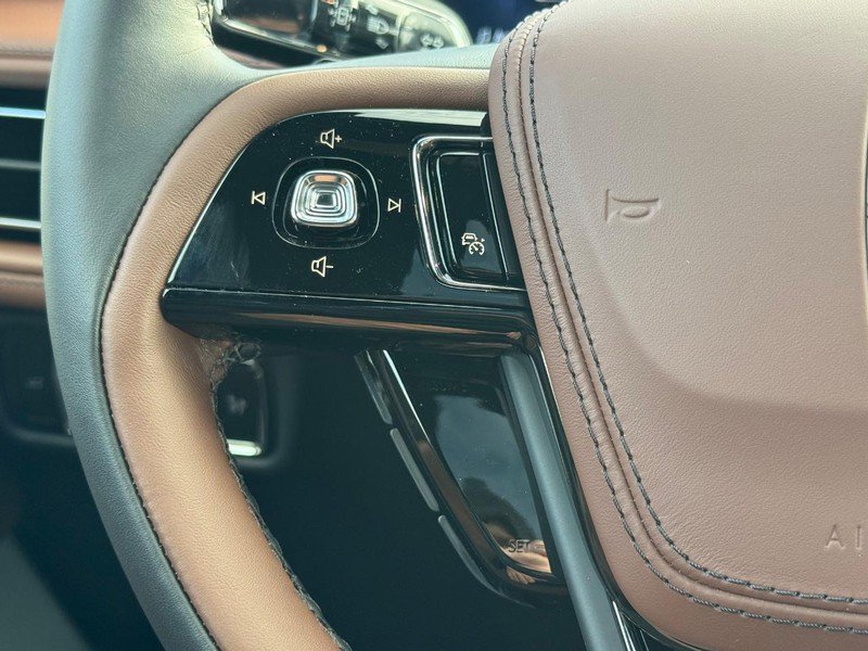 New 2026 Lincoln Aviator Reserve image 10