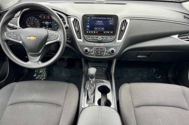 Used 2023 Chevrolet Malibu LT FWD image 18