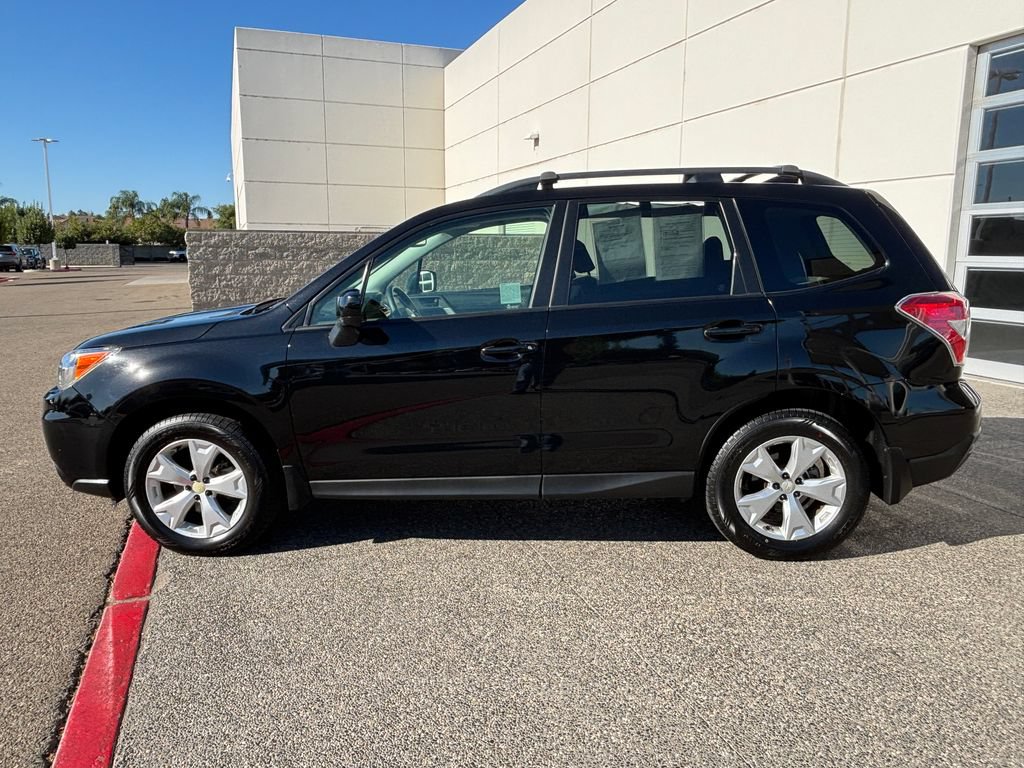 Used 2016 Subaru Forester 2.5i Premium w/ All-Weather Package AWD/4WD image 8
