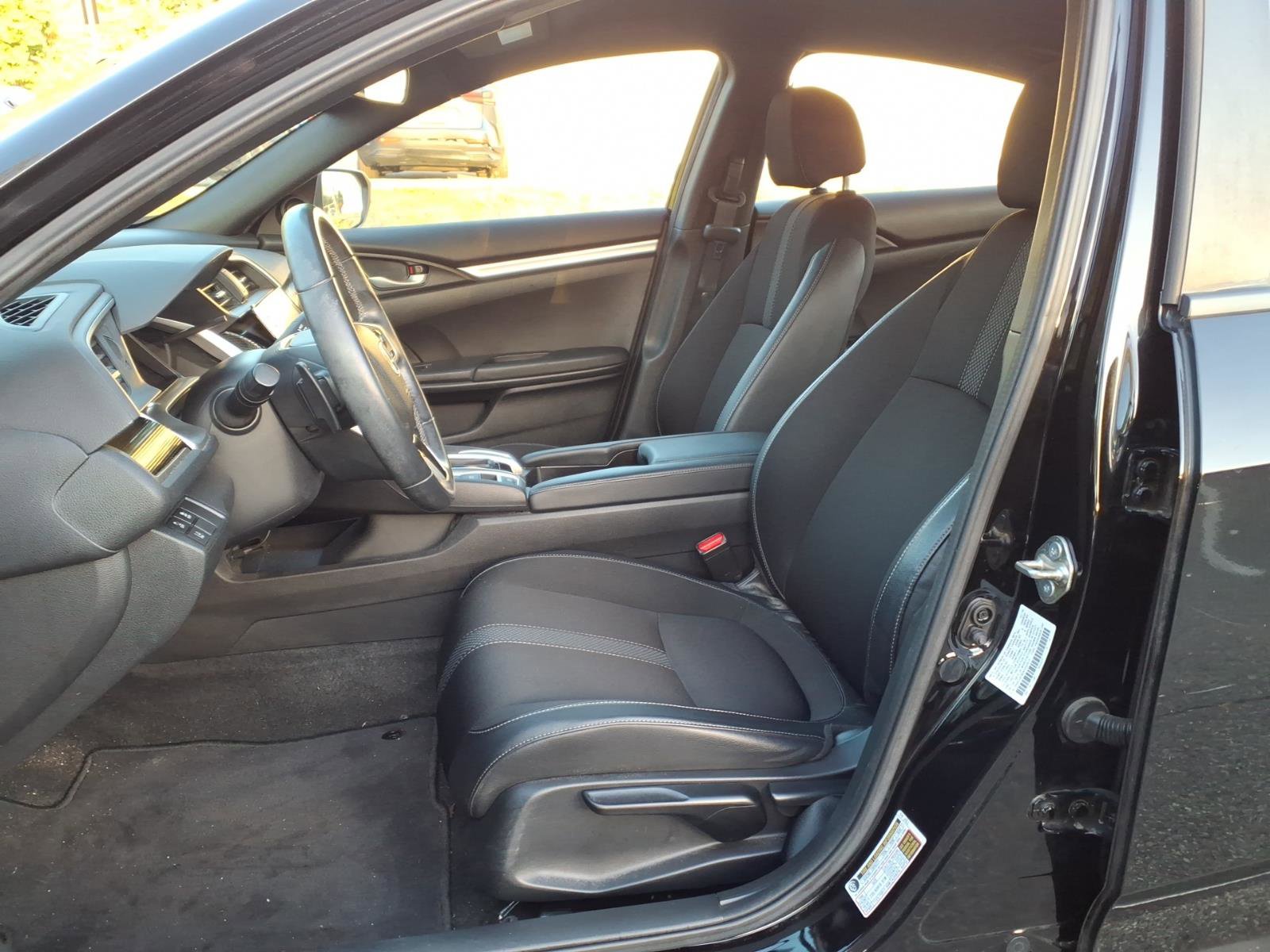 Used 2019 Honda Civic Sport image 16