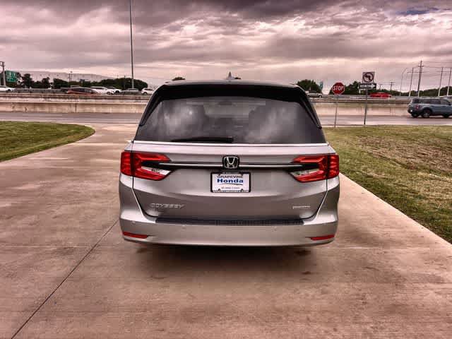 Certified 2024 Honda Odyssey Touring image 6