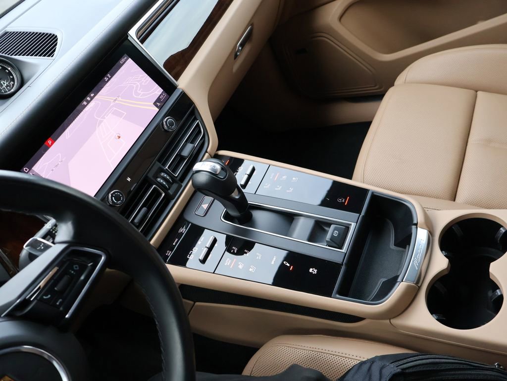 Used 2022 Porsche Macan S image 20
