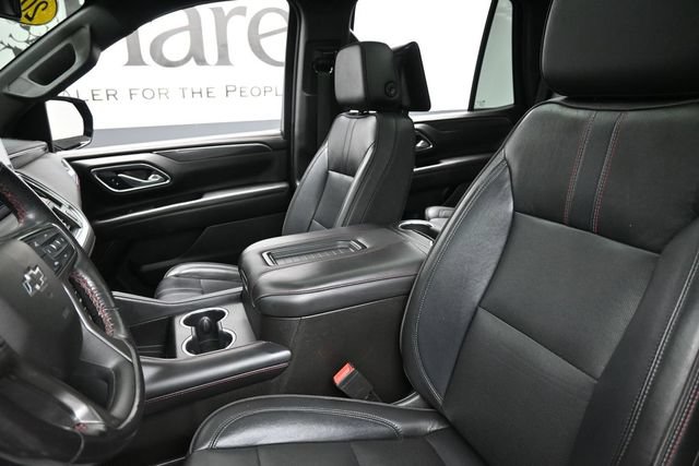 Used 2021 Chevrolet Tahoe RST w/ Luxury Package AWD/4WD image 17