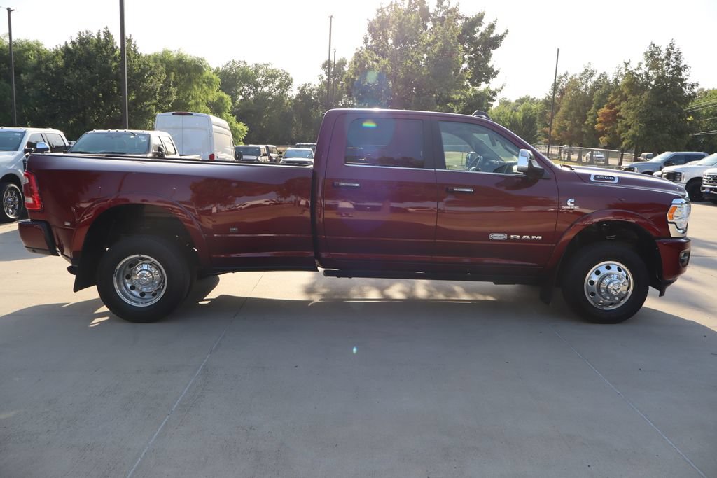 Certified 2022 RAM 3500 Limited AWD/4WD image 2