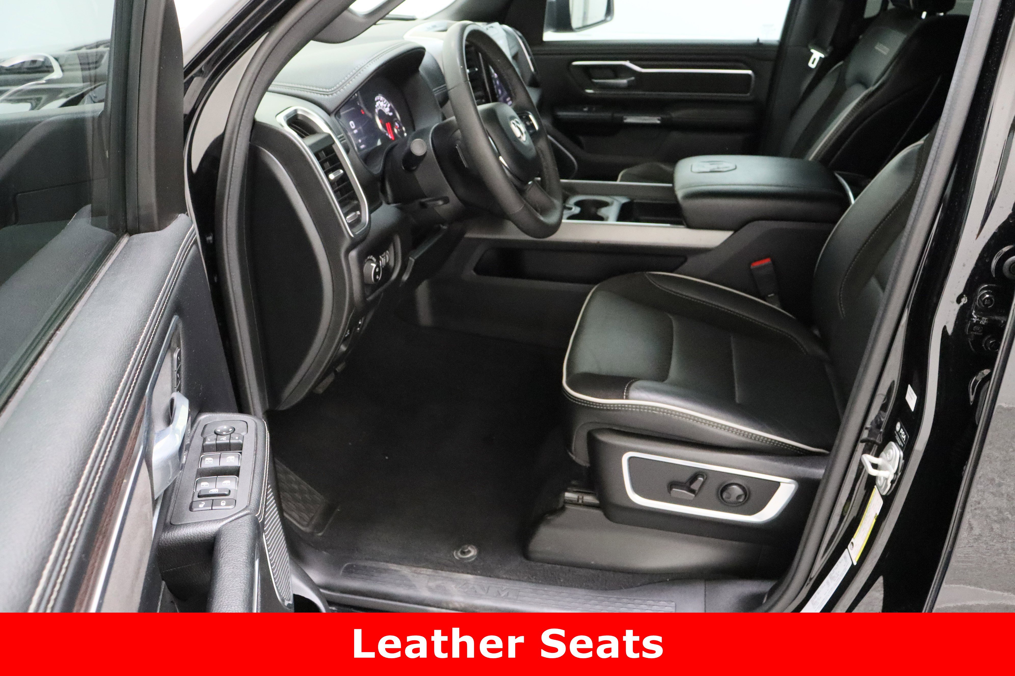 Used 2025 RAM 1500 Laramie w/ Sport Appearance Package AWD/4WD image 14