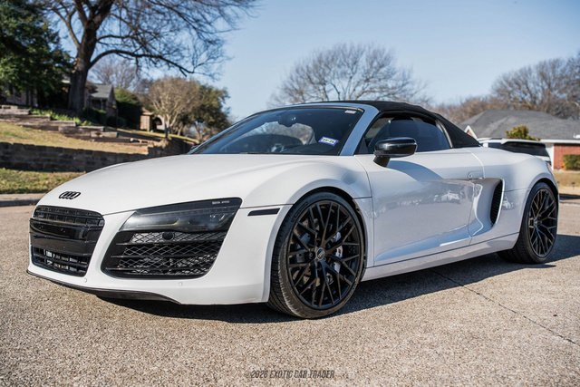 Used 2015 Audi R8 V8 w/ Full Leather Package image 16