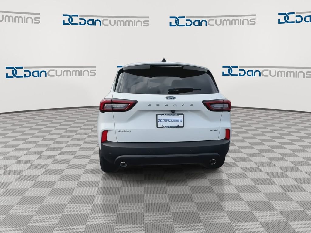 New 2025 Ford Escape ST-Line Select w/ Tech Pack #2 AWD/4WD image 7