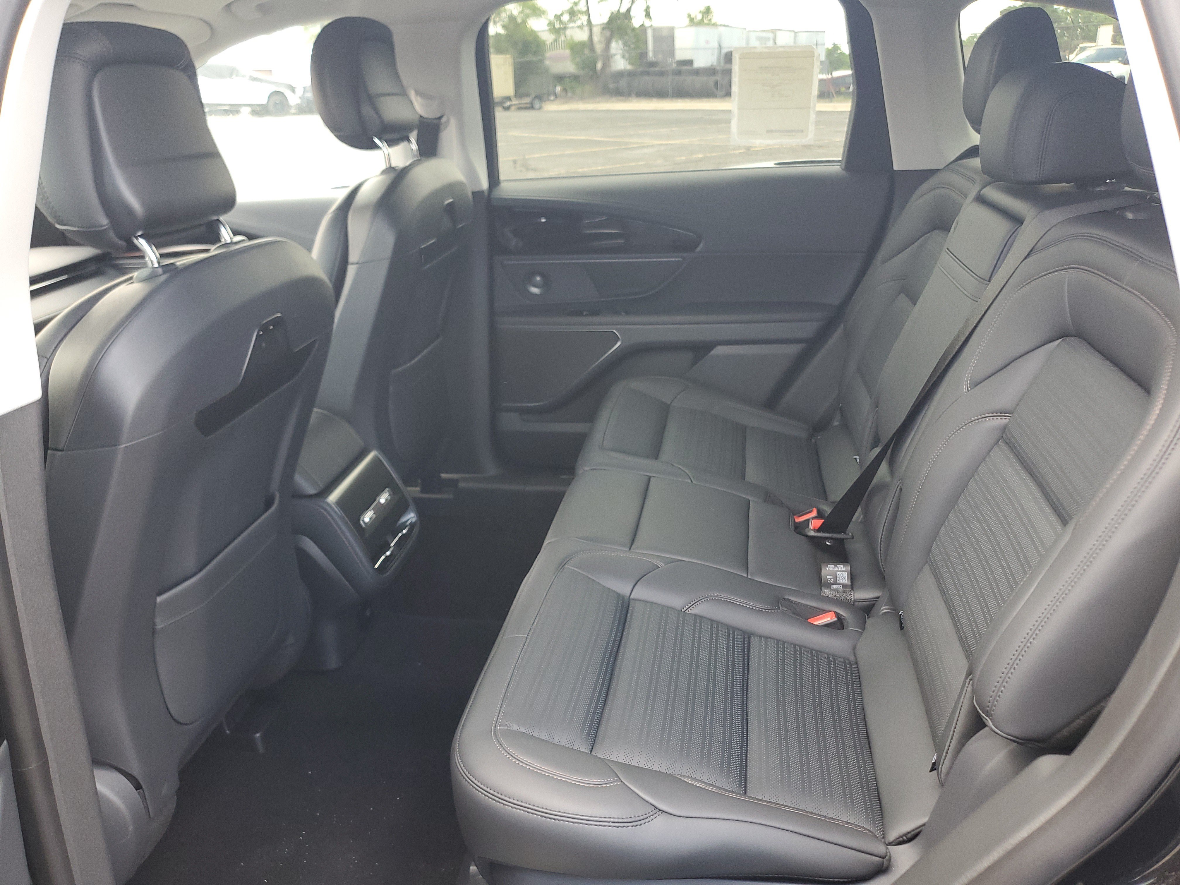 New 2026 Lincoln Nautilus Reserve w/ Jet Appearance Package AWD/4WD image 28