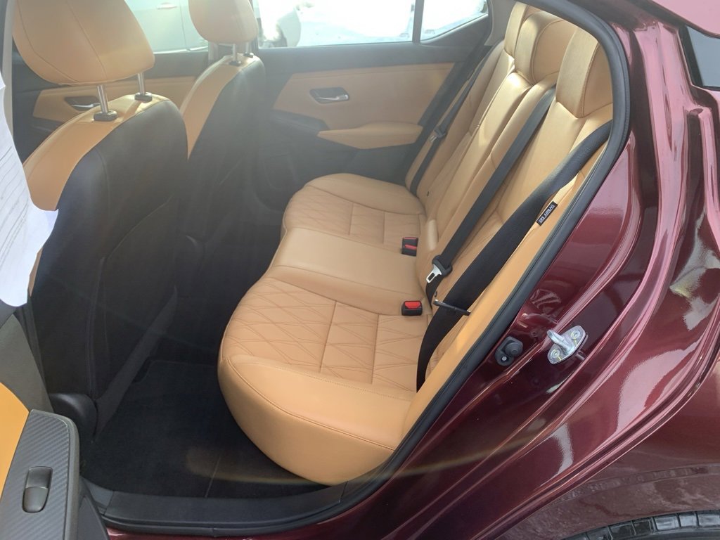 Used 2022 Nissan Sentra SV w/ SV Premium Package image 23