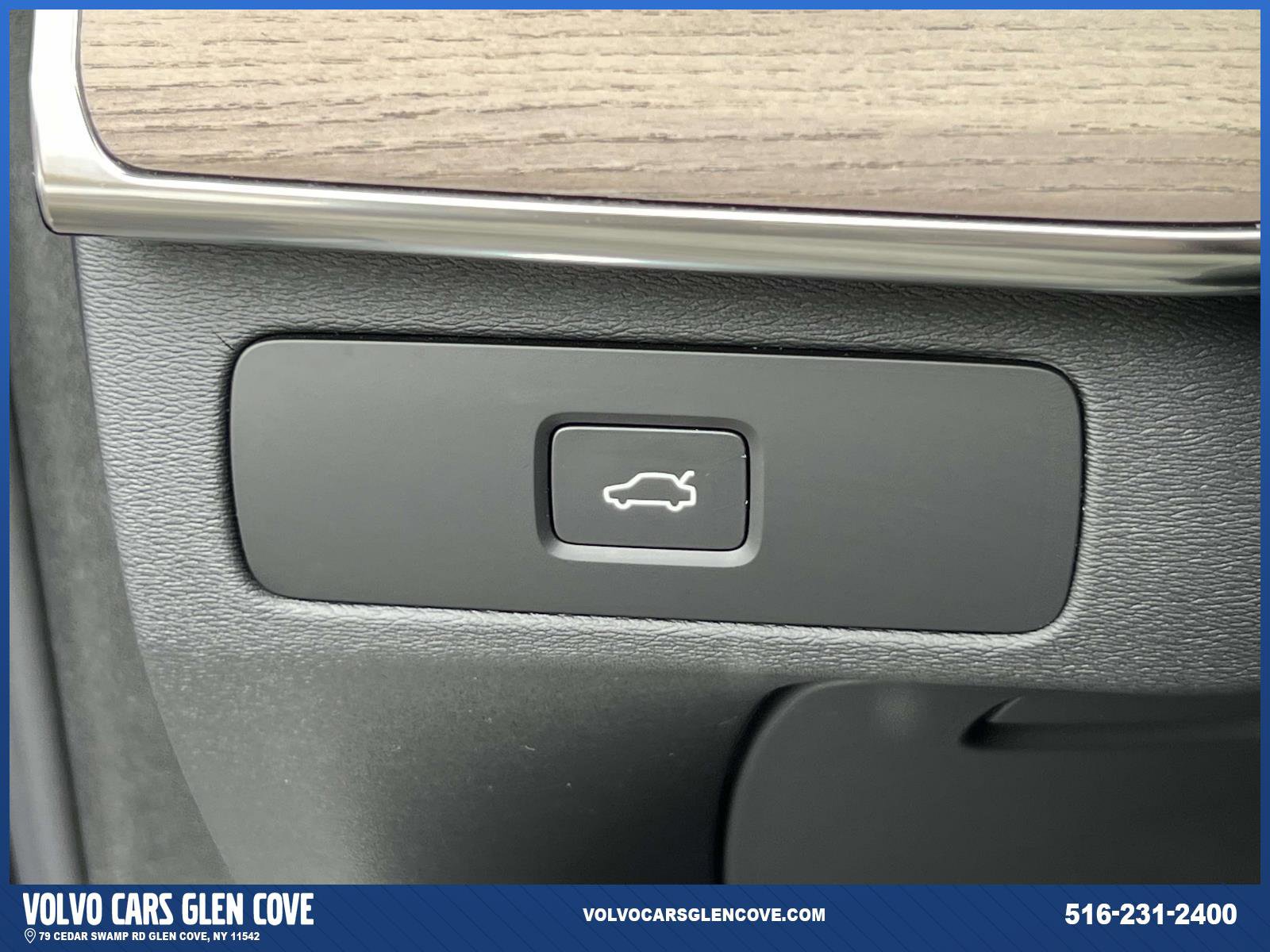 Used 2026 Volvo XC90 B5 Plus w/ Protection Package image 20