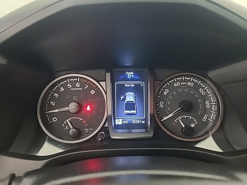 Used 2022 Toyota Tacoma TRD Sport image 29