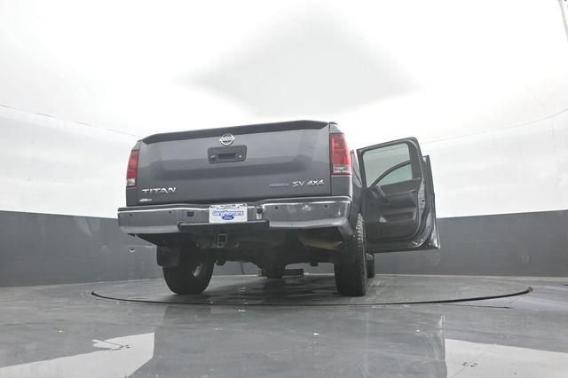 Used 2014 Nissan Titan SV w/ SV Value Truck Package AWD/4WD image 39