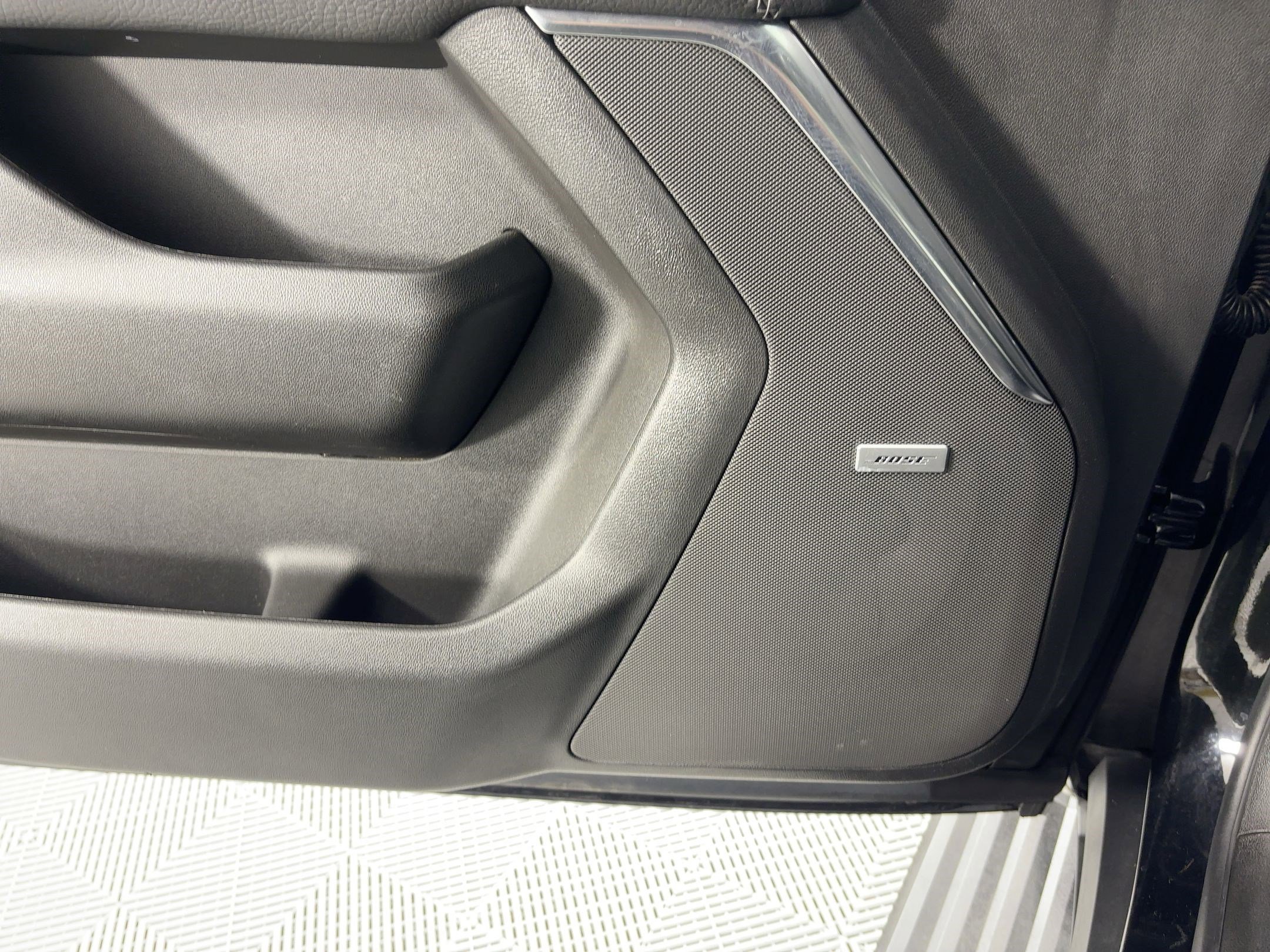 Used 2022 GMC Yukon Denali image 22