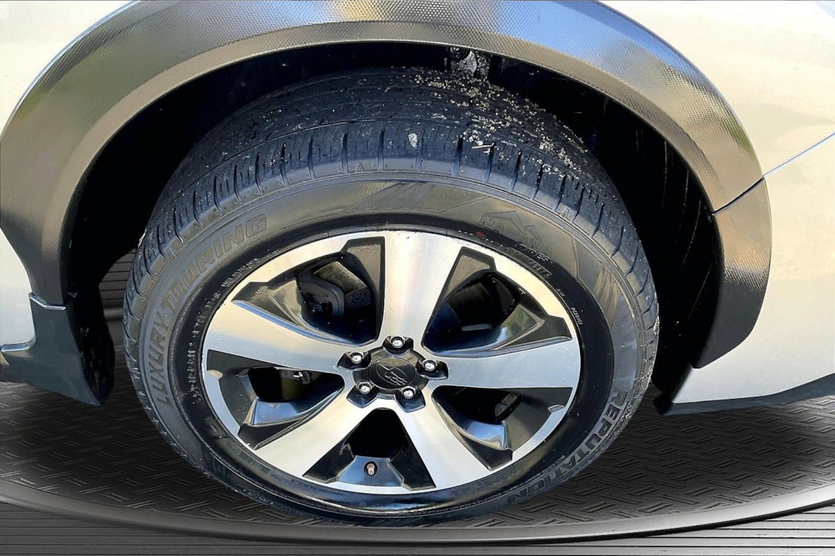 Used 2015 Subaru Crosstrek Touring w/ Popular Package #1 image 33