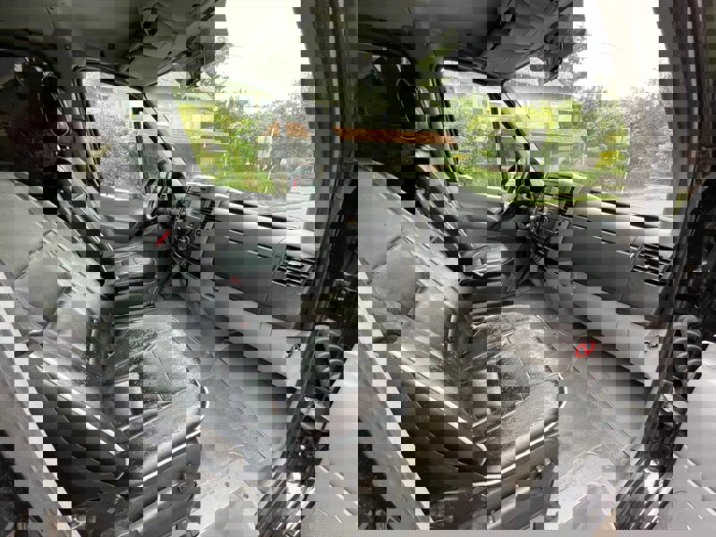 Used 2016 Mercedes-Benz Sprinter 2500 image 10