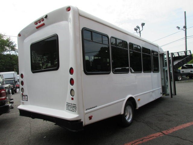 Used 2019 Chevrolet Express 4500 w/ Shuttle Bus Package RWD image 4