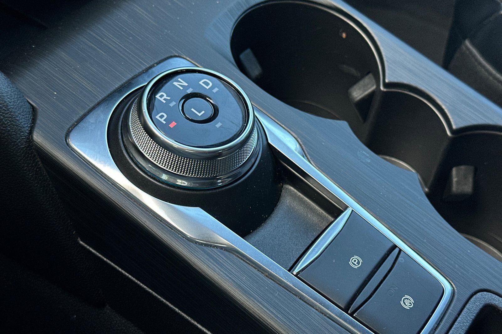 New 2024 Ford Escape ST-Line w/ Equipment Group 301A image 19