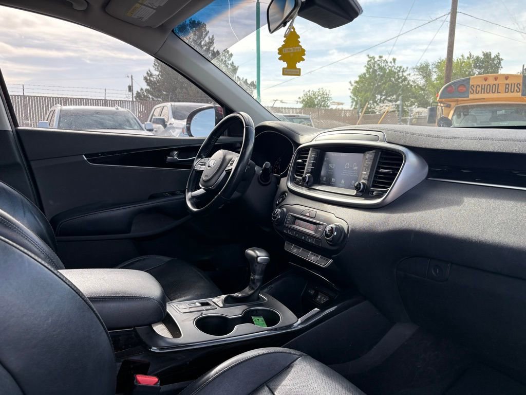 Used 2019 Kia Sorento EX FWD image 9