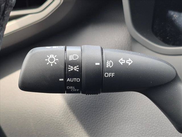 Used 2026 Toyota Tundra Limited AWD/4WD image 11