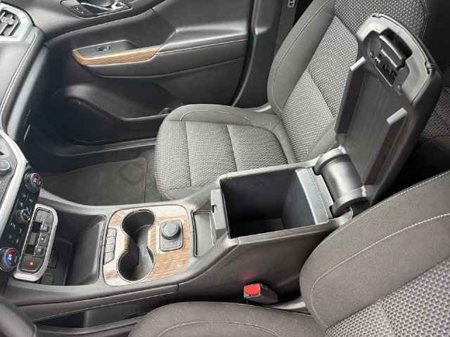 Used 2023 GMC Acadia SLE AWD/4WD image 29