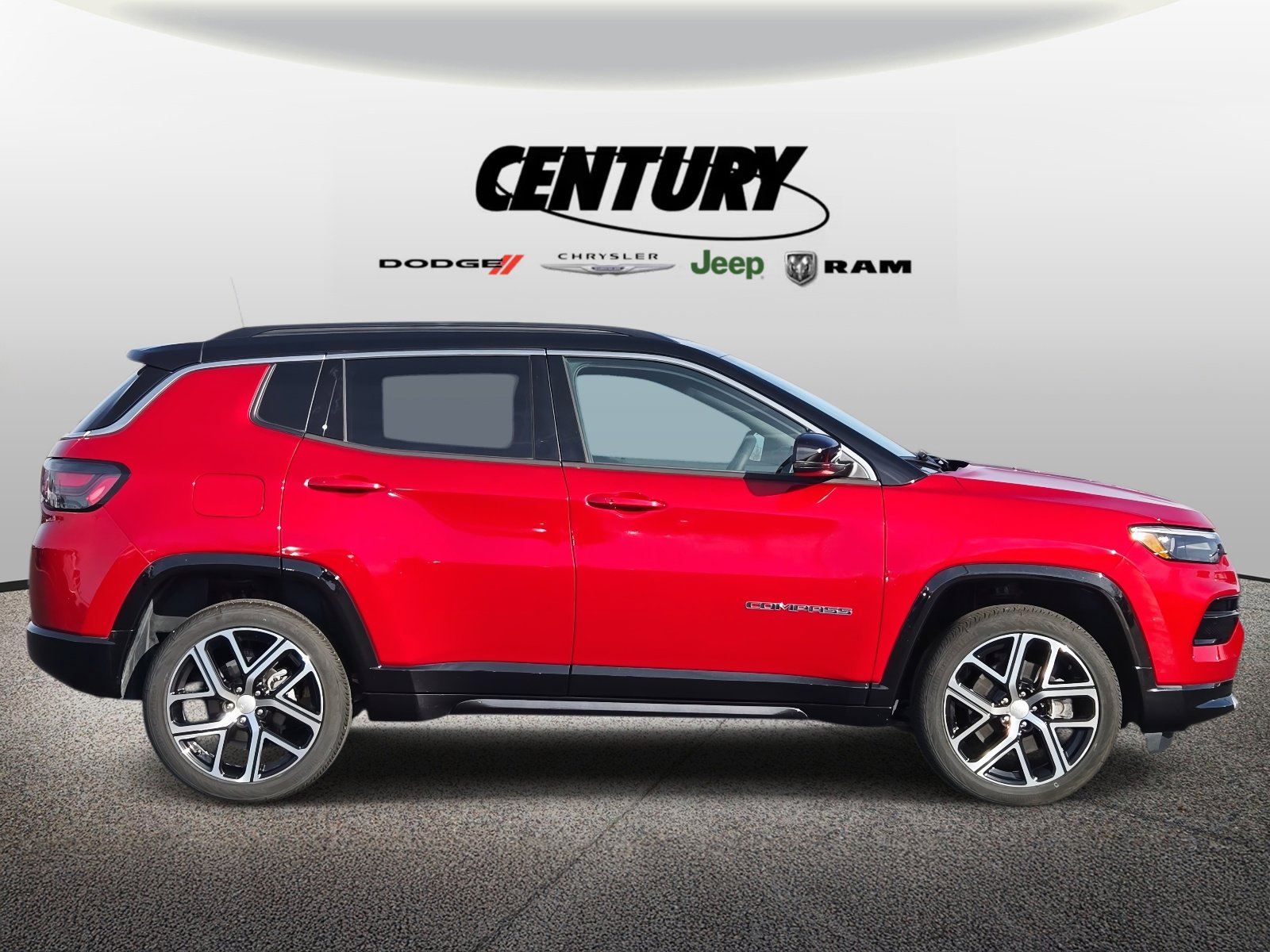 Used 2024 Jeep Compass Limited w/ Elite Group image 2