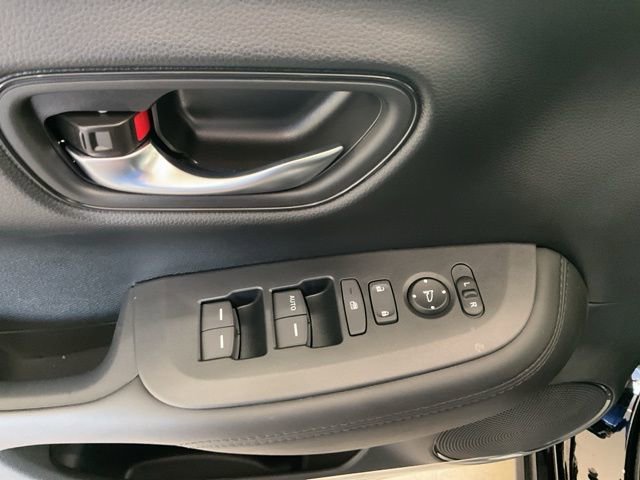 New 2026 Honda HR-V LX image 5