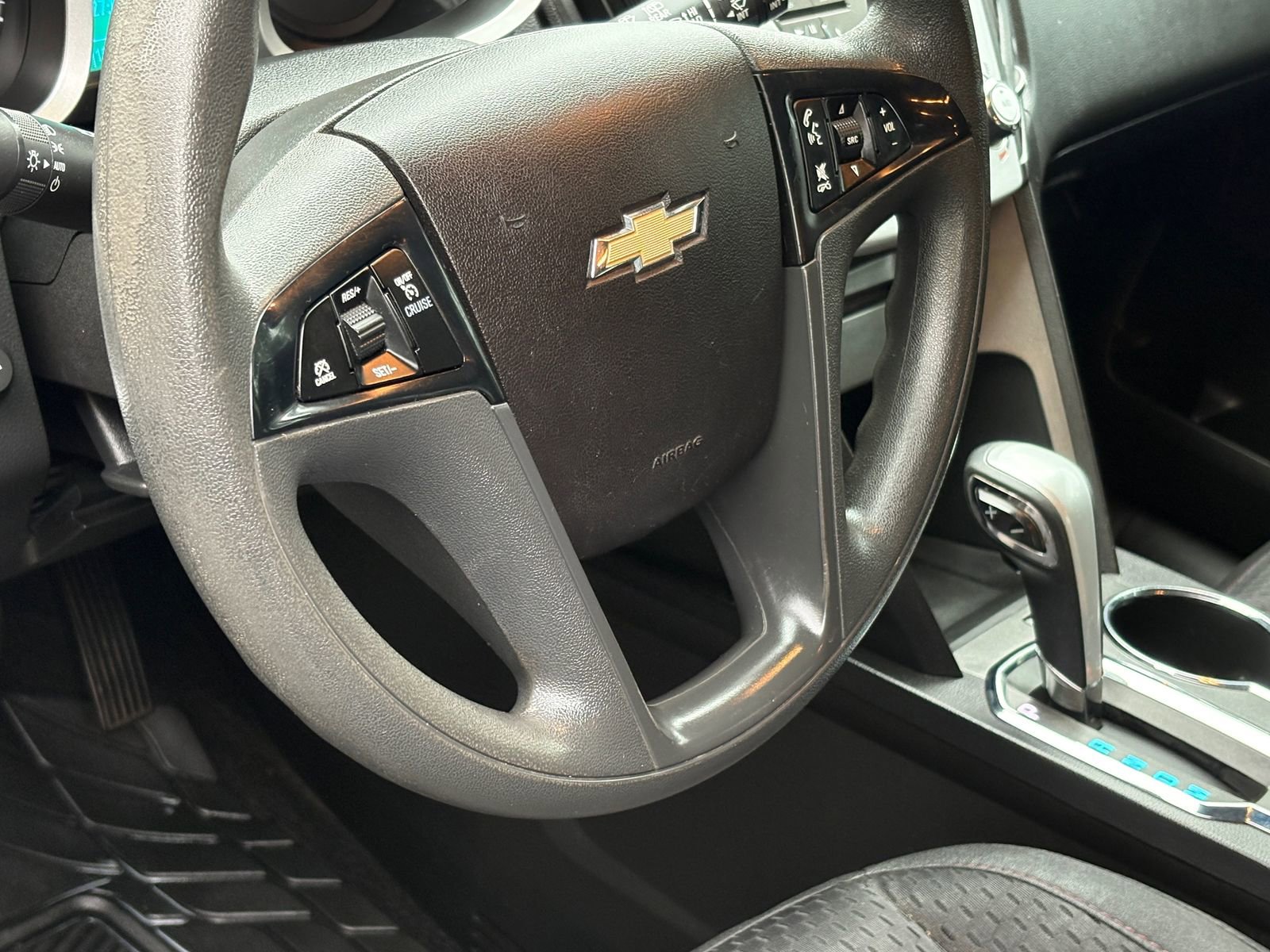 Used 2015 Chevrolet Equinox LS AWD/4WD image 17