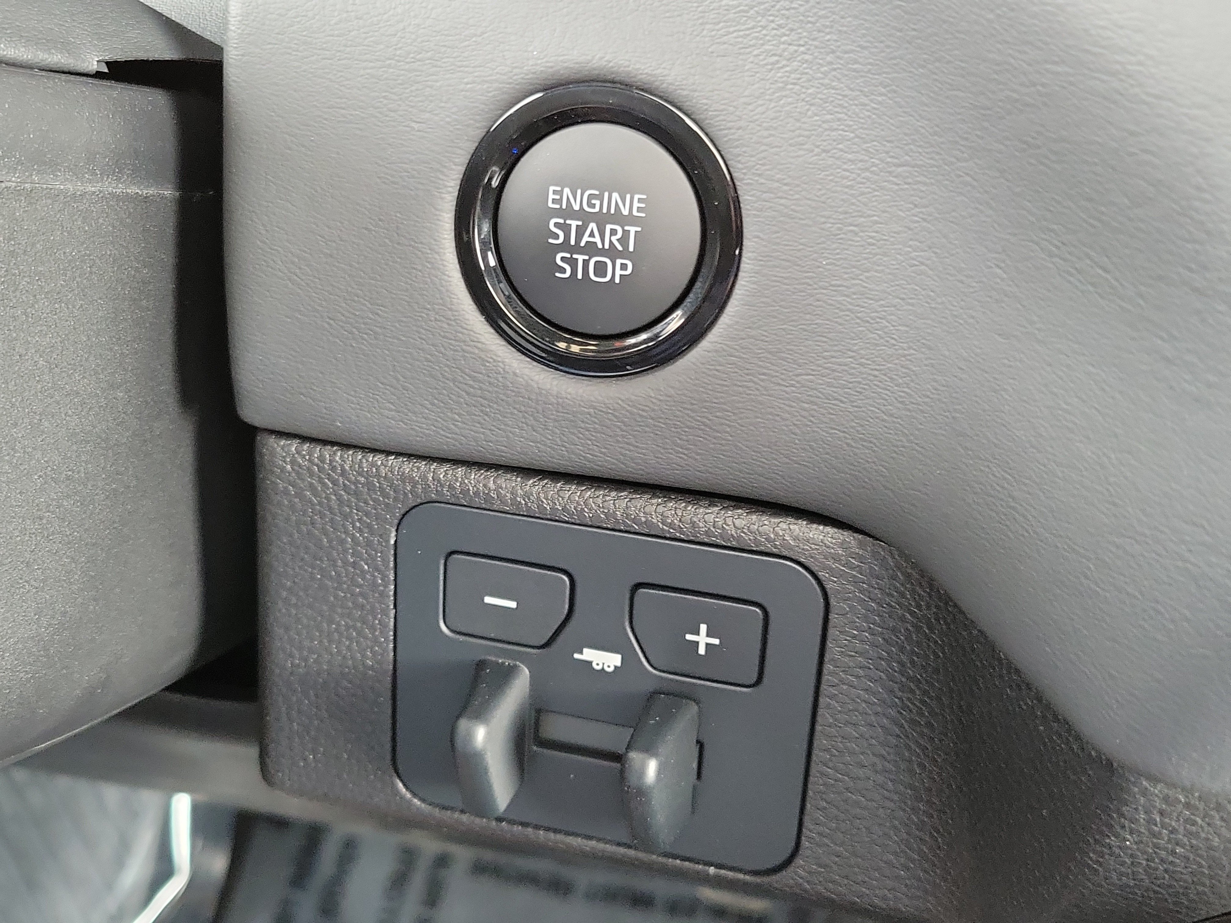 New 2026 Toyota Tundra Platinum AWD/4WD image 27