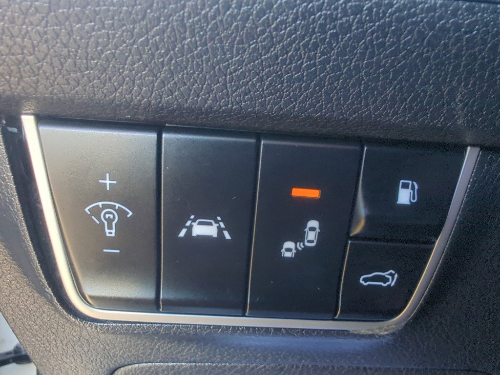 Used 2018 Kia Stinger GT2 image 14