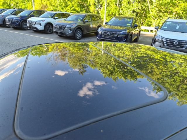 New 2026 Nissan Sentra SV w/ SV Convenience Package FWD image 6