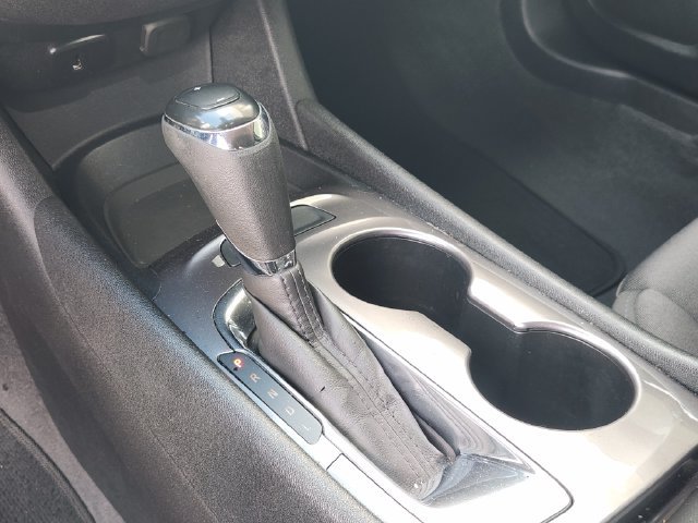 Used 2018 Chevrolet Malibu LS FWD image 18