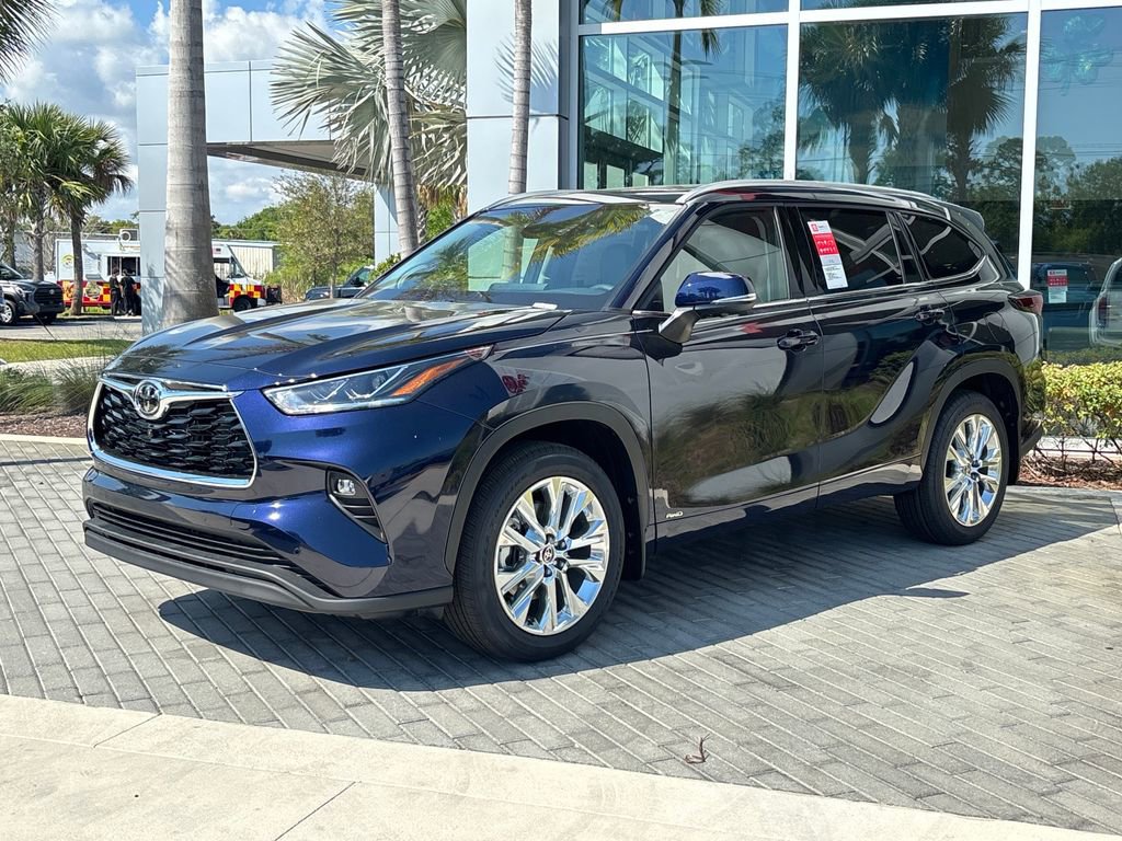 New 2026 Toyota Highlander Limited image 33