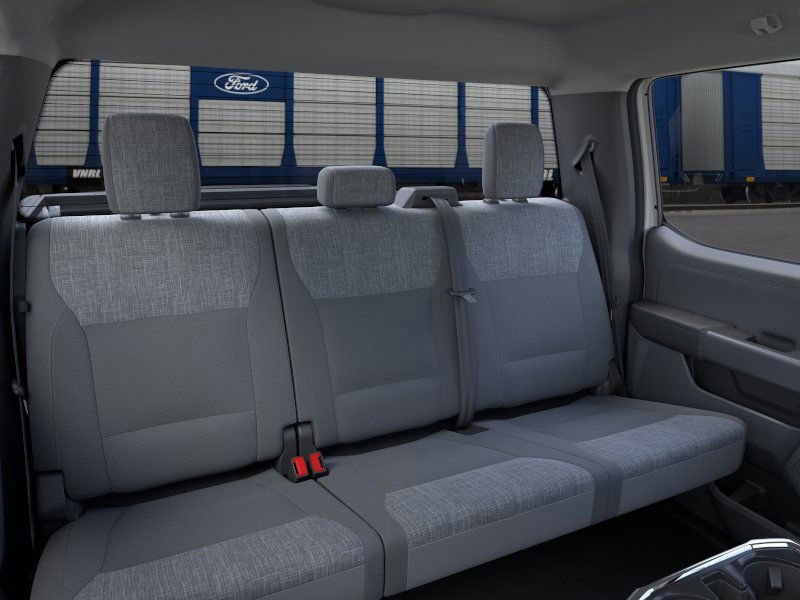 New 2025 Ford F150 Lightning XLT image 11