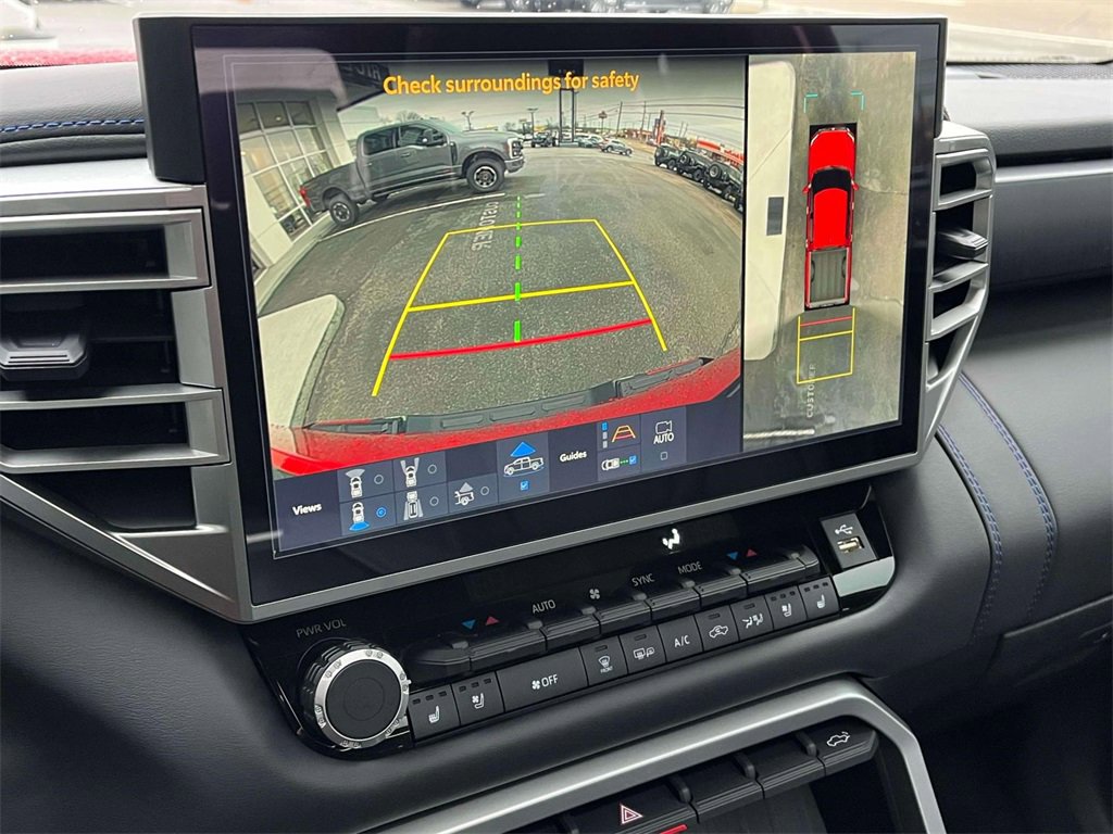 Used 2025 Toyota Tundra Platinum image 32