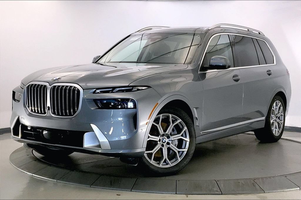 Certified 2026 BMW X7 xDrive40i AWD/4WD image 11