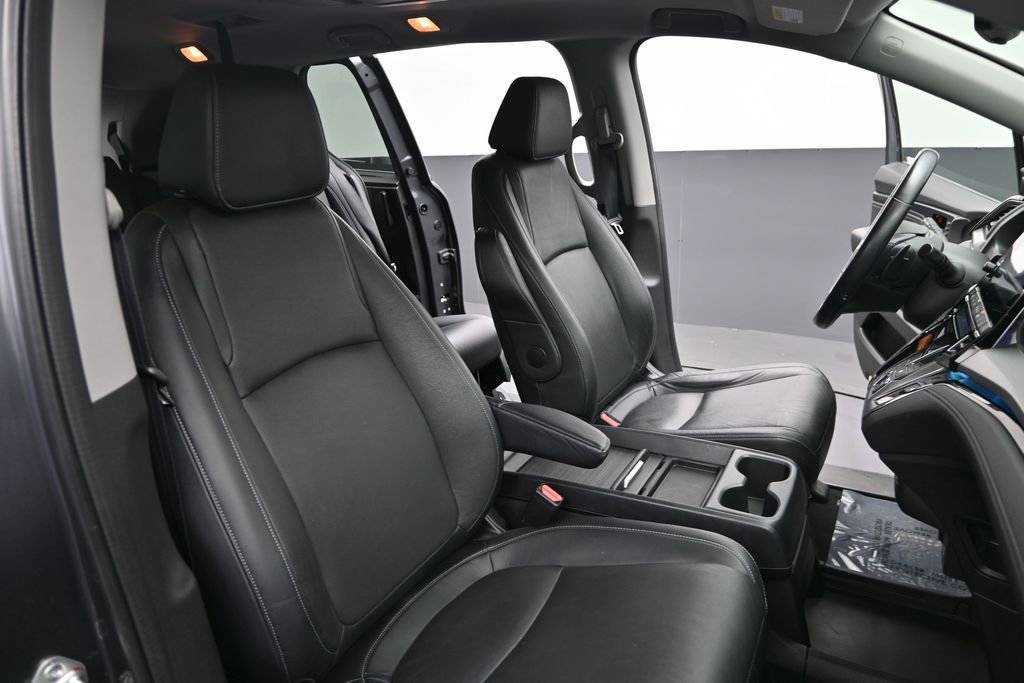 Used 2023 Honda Odyssey Touring image 29