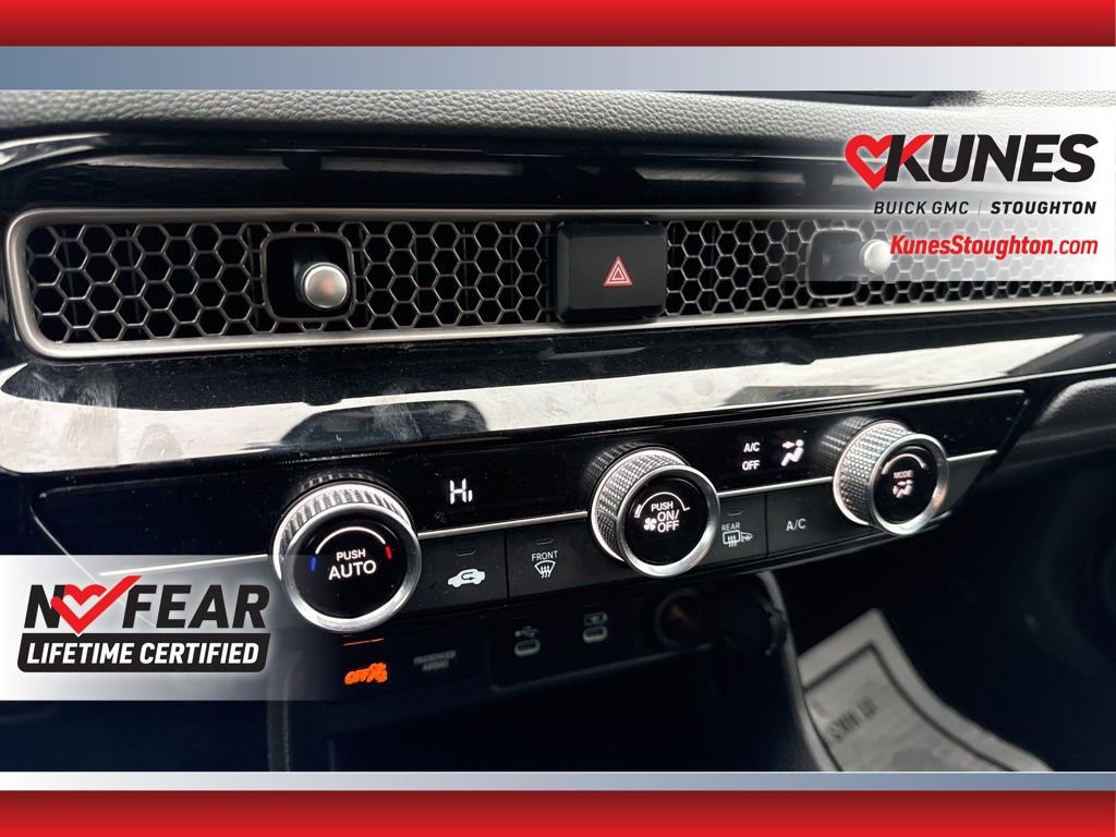 Used 2025 Honda Civic Sport image 31