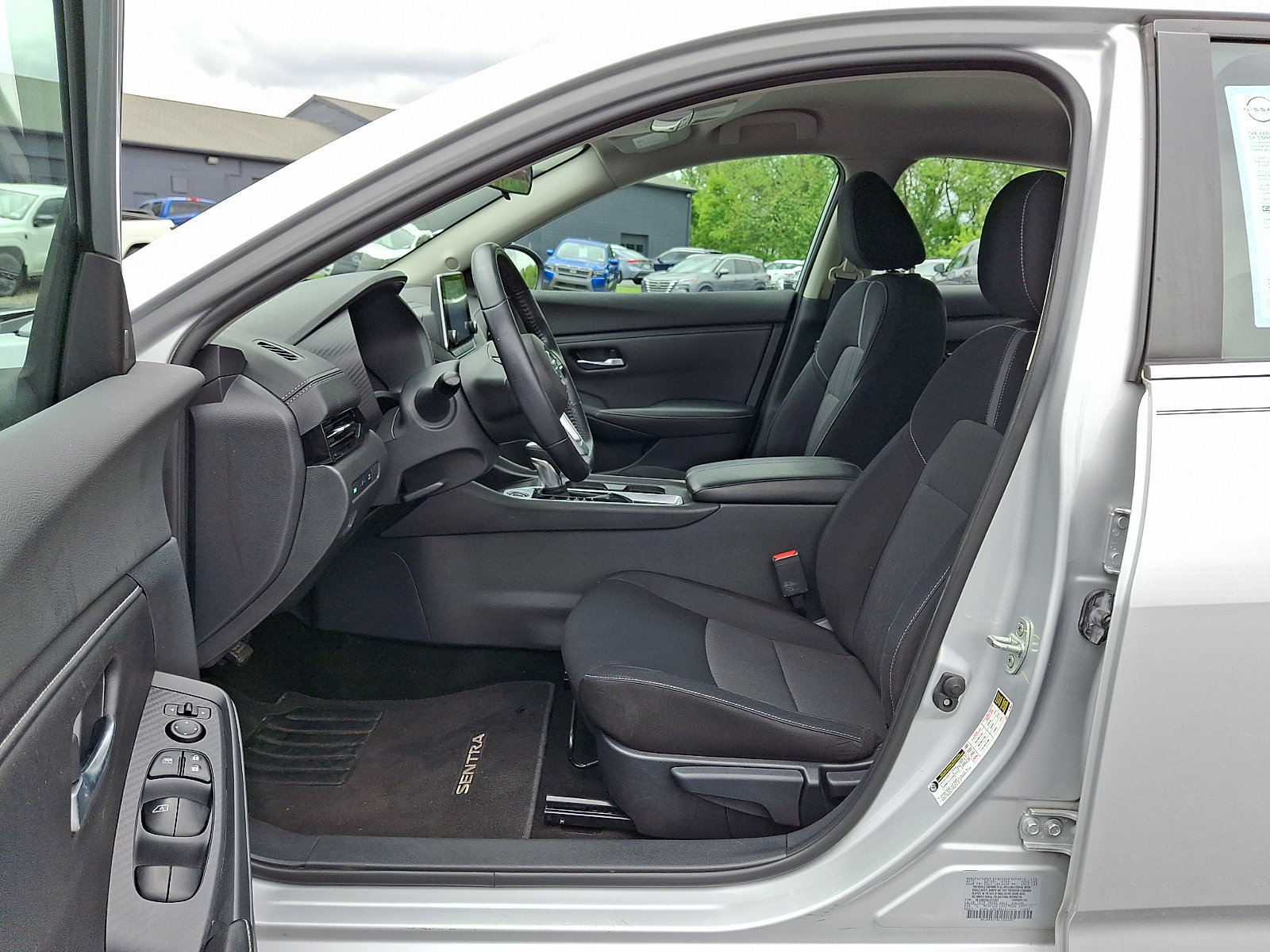Used 2020 Nissan Sentra SV w/ Trunk Package FWD image 15