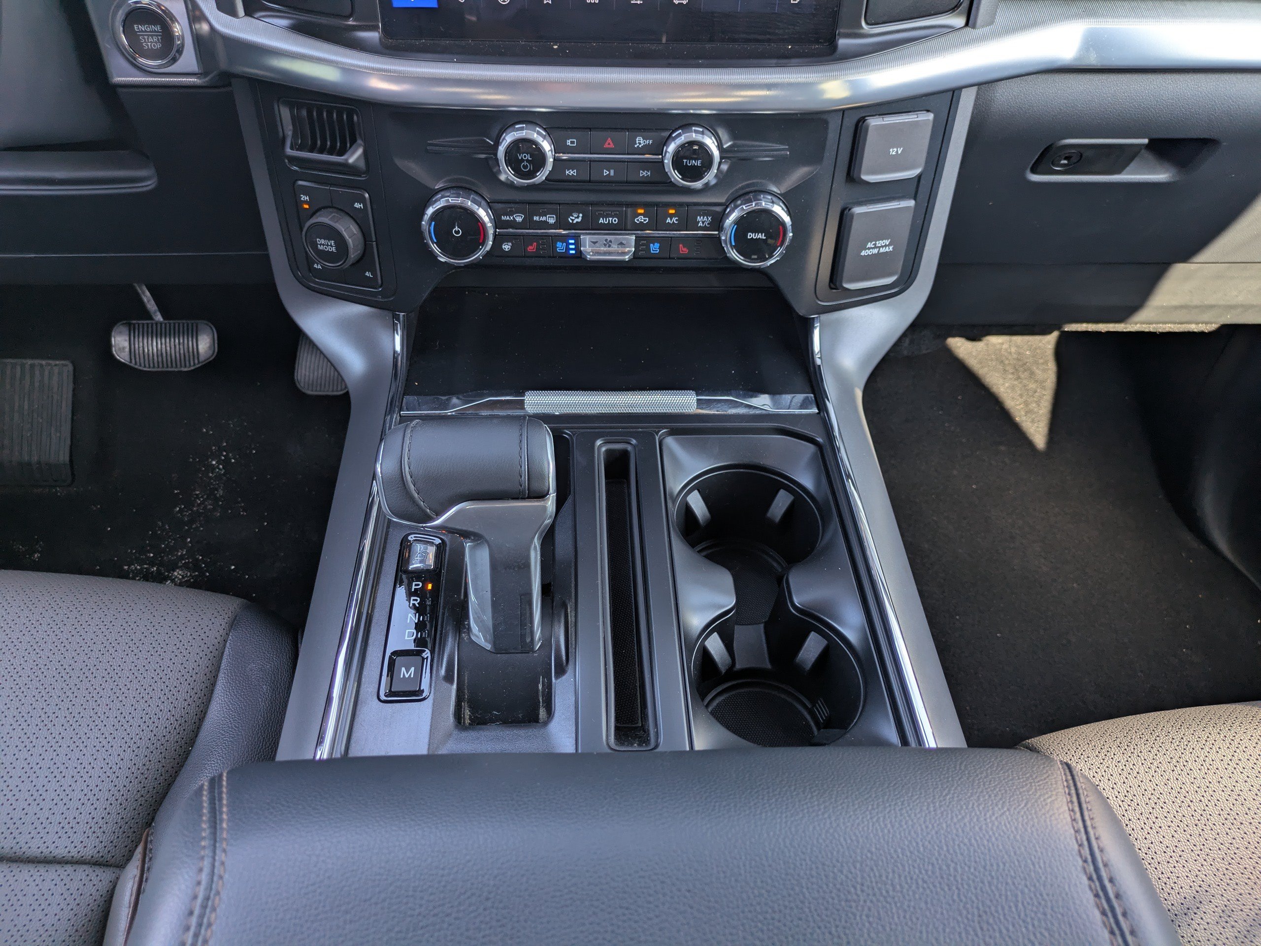Used 2026 Ford F150 Lariat w/ Equipment Group 501A Mid AWD/4WD image 18