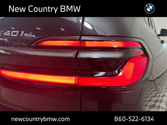 New 2026 BMW X7 xDrive40i w/ M Sport Package image 33