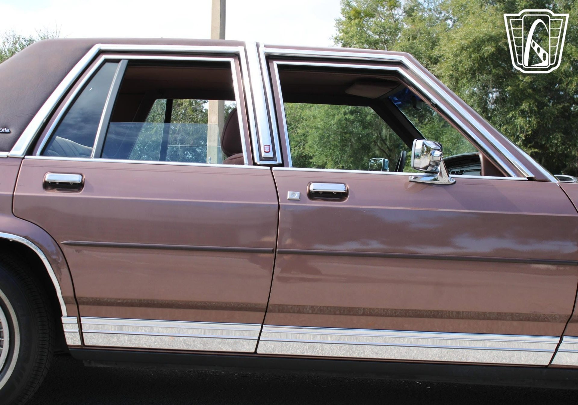 Used 1989 Ford LTD Crown Victoria image 39